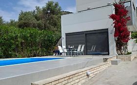 Villa Nicolas Plataria