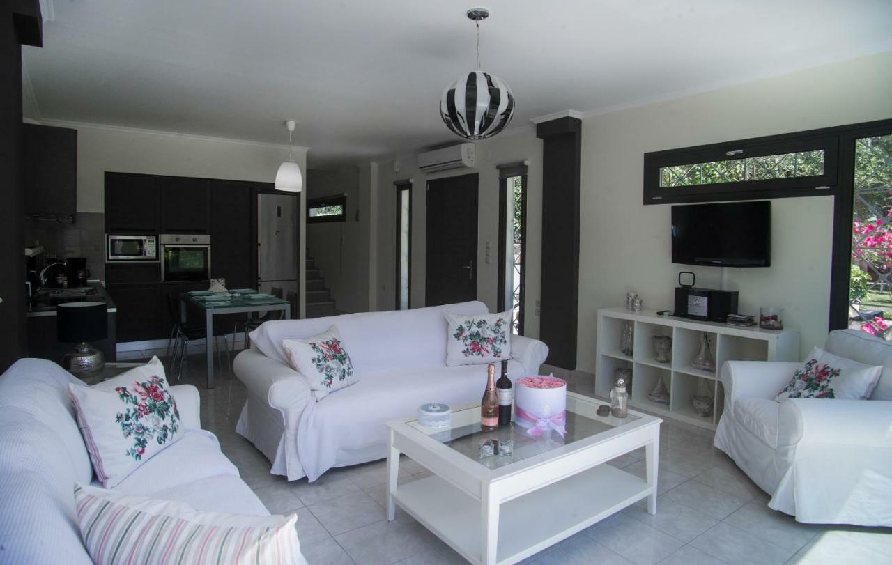 Villa Nicolas Платария Екстериор снимка